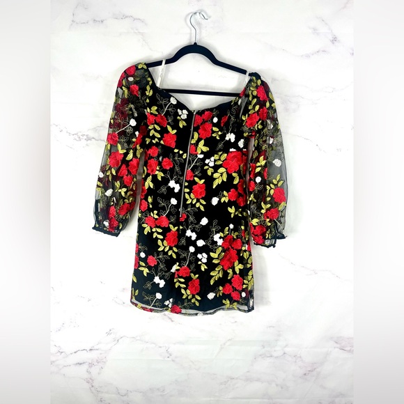 LOVERS + FRIENDS Bliss Off The Shoulder Dress - Picture 6 of 6